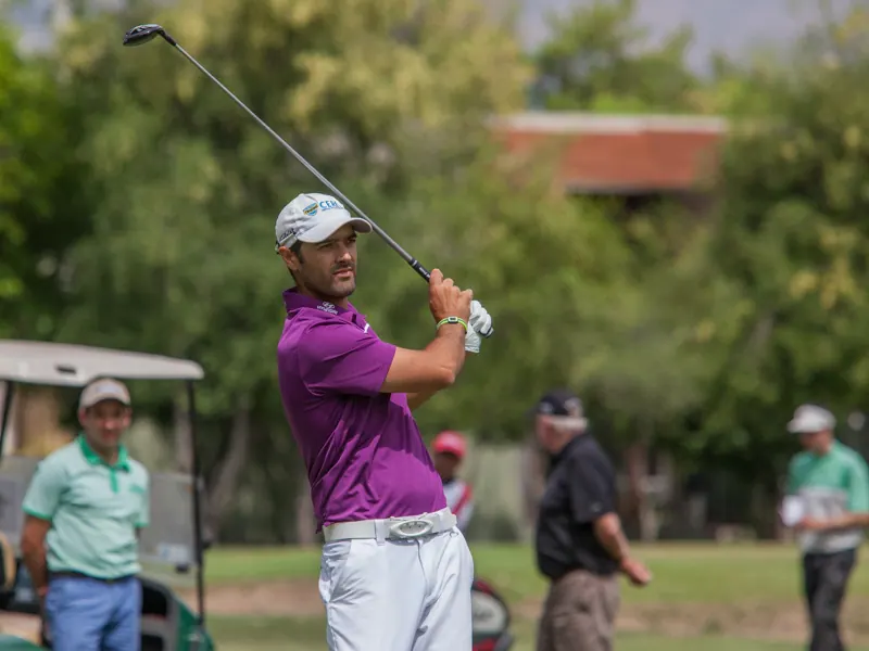 Benjamín Alvarado se impone en Córdoba