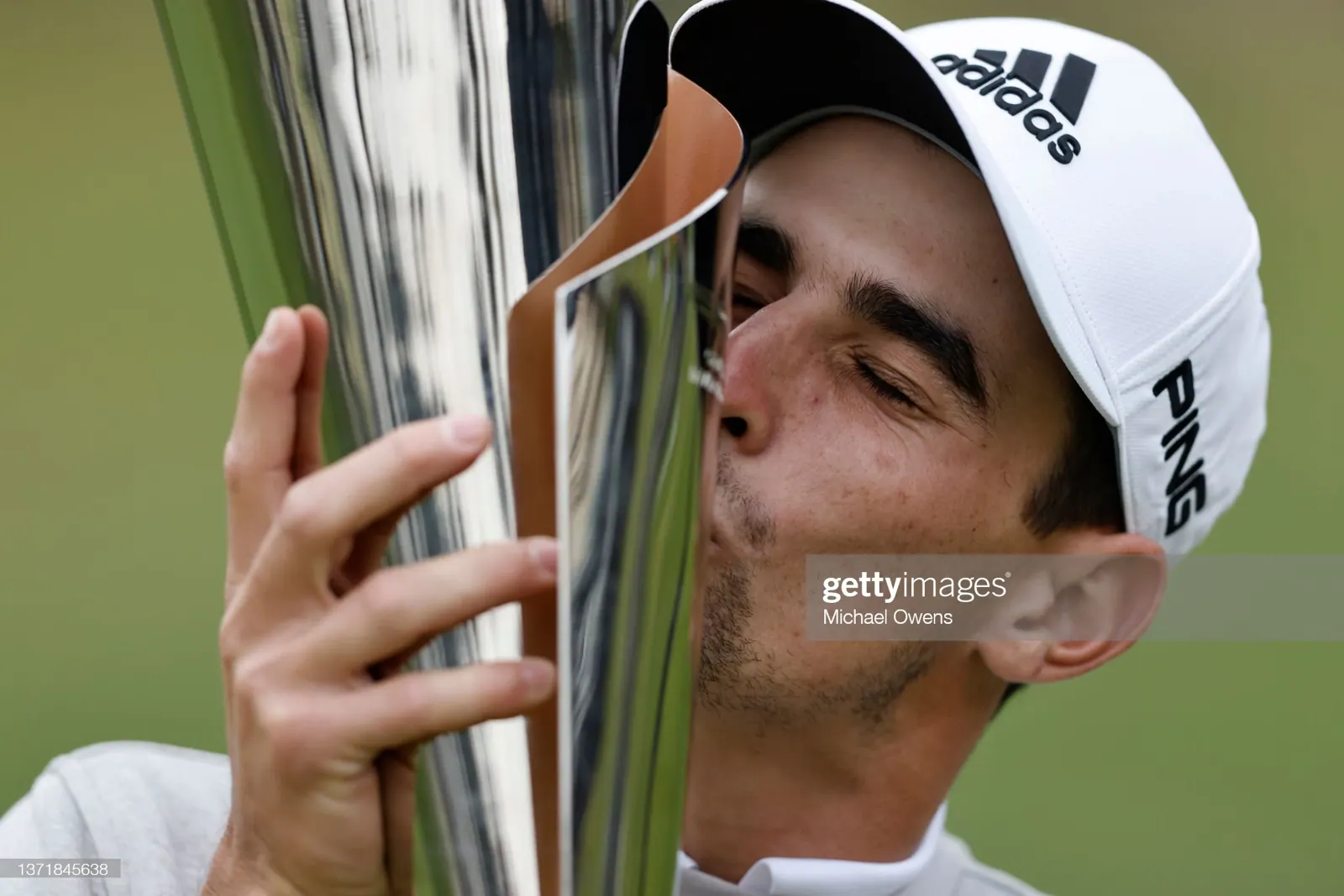 ¡Niemann logra su segunda victoria en el PGA Tour!